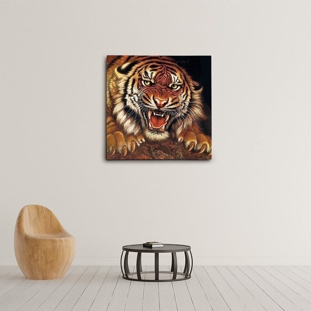 Roaring Tiger Close-Up image 5